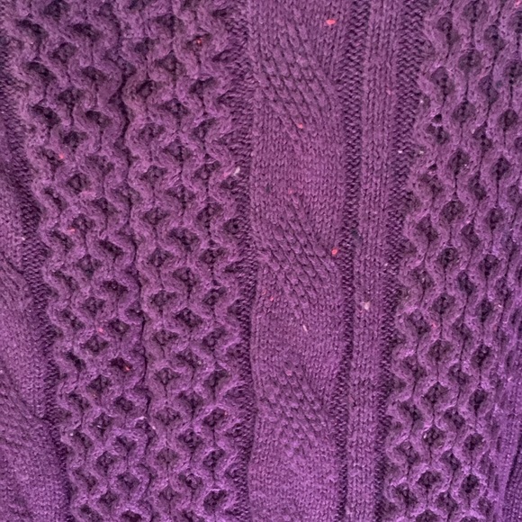 Talbots burgundy poncho/ cape cable knit size large - Picture 4 of 11